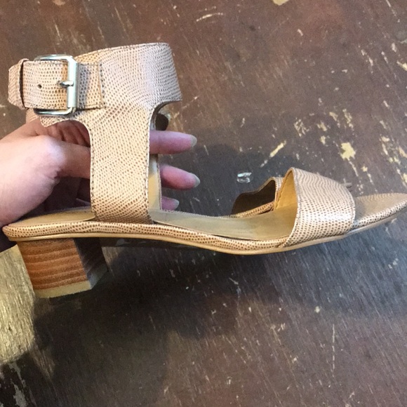 Nine West sandals - Picture 5 of 9